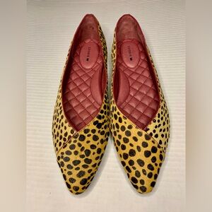 BIRDIES The Goldfinch Mini Cheetah Tipped Calf Hair  Flats Mismatch Size (8/9)